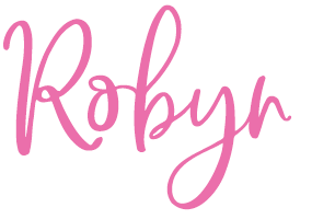 Robyn Mom the Magnificent signature