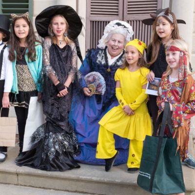 Trick-or-Treating at Mount Vernon!
