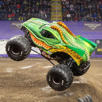 What to Expect at a Monster Jam Show!